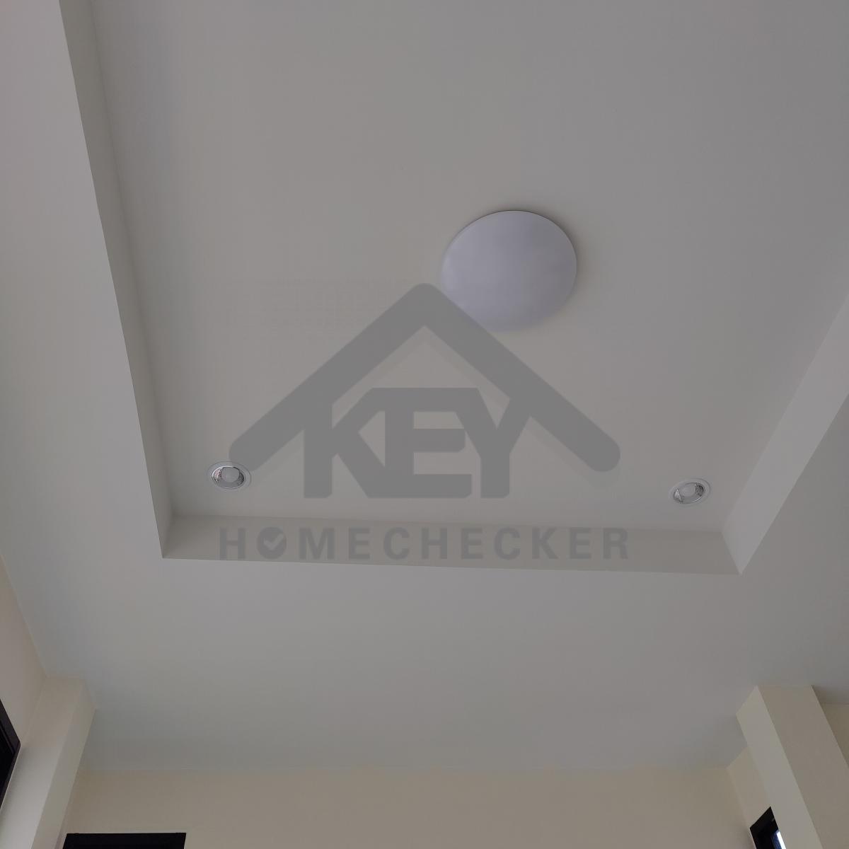 งานตรวจสอบหลังคา