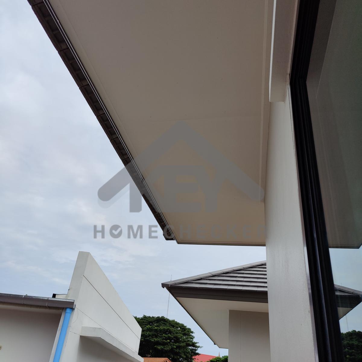 งานตรวจสอบหลังคา