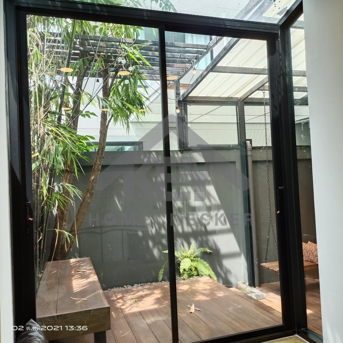 งานห้องโถง ห้องนั่งเล่น