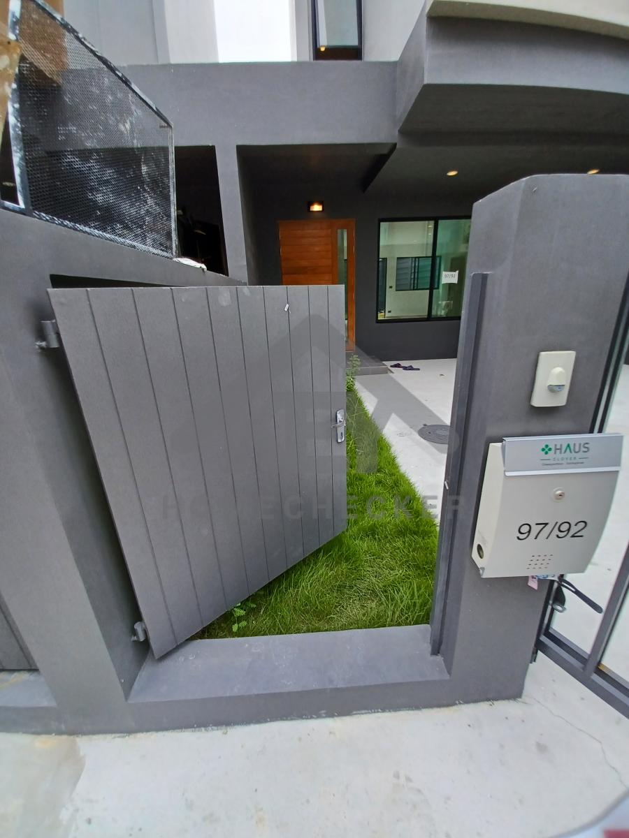 งานภูมิทัศน์และพื้นที่ภายนอกบ้าน