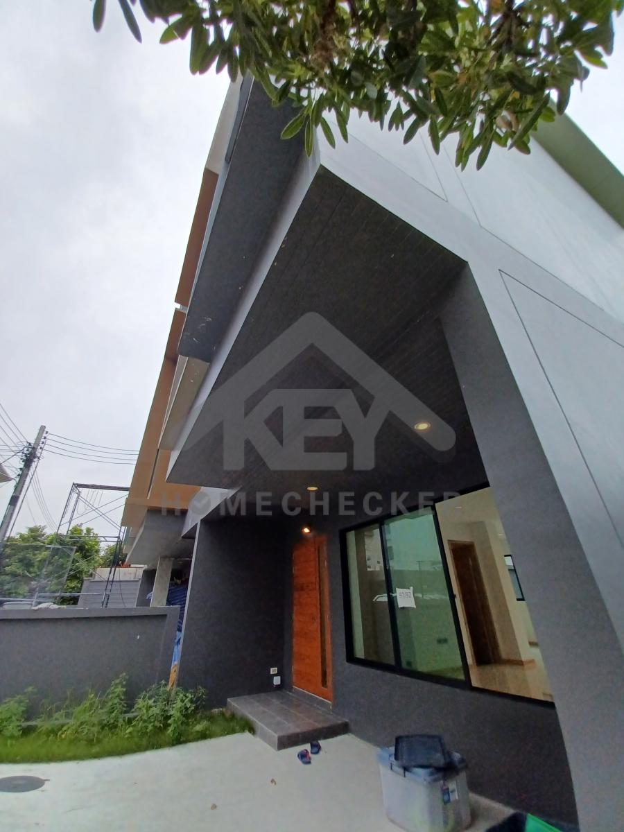 งานภูมิทัศน์และพื้นที่ภายนอกบ้าน