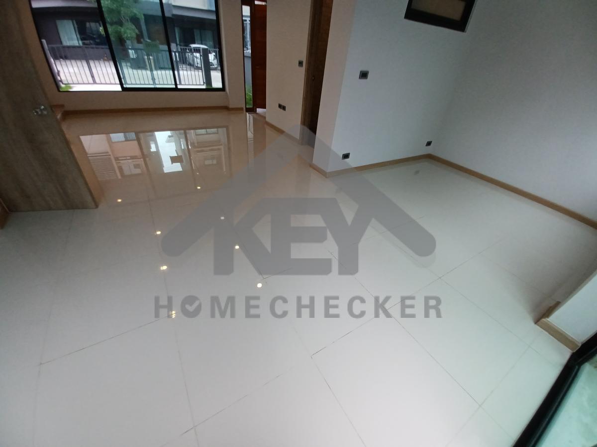 งานห้องโถง ห้องนั่งเล่น