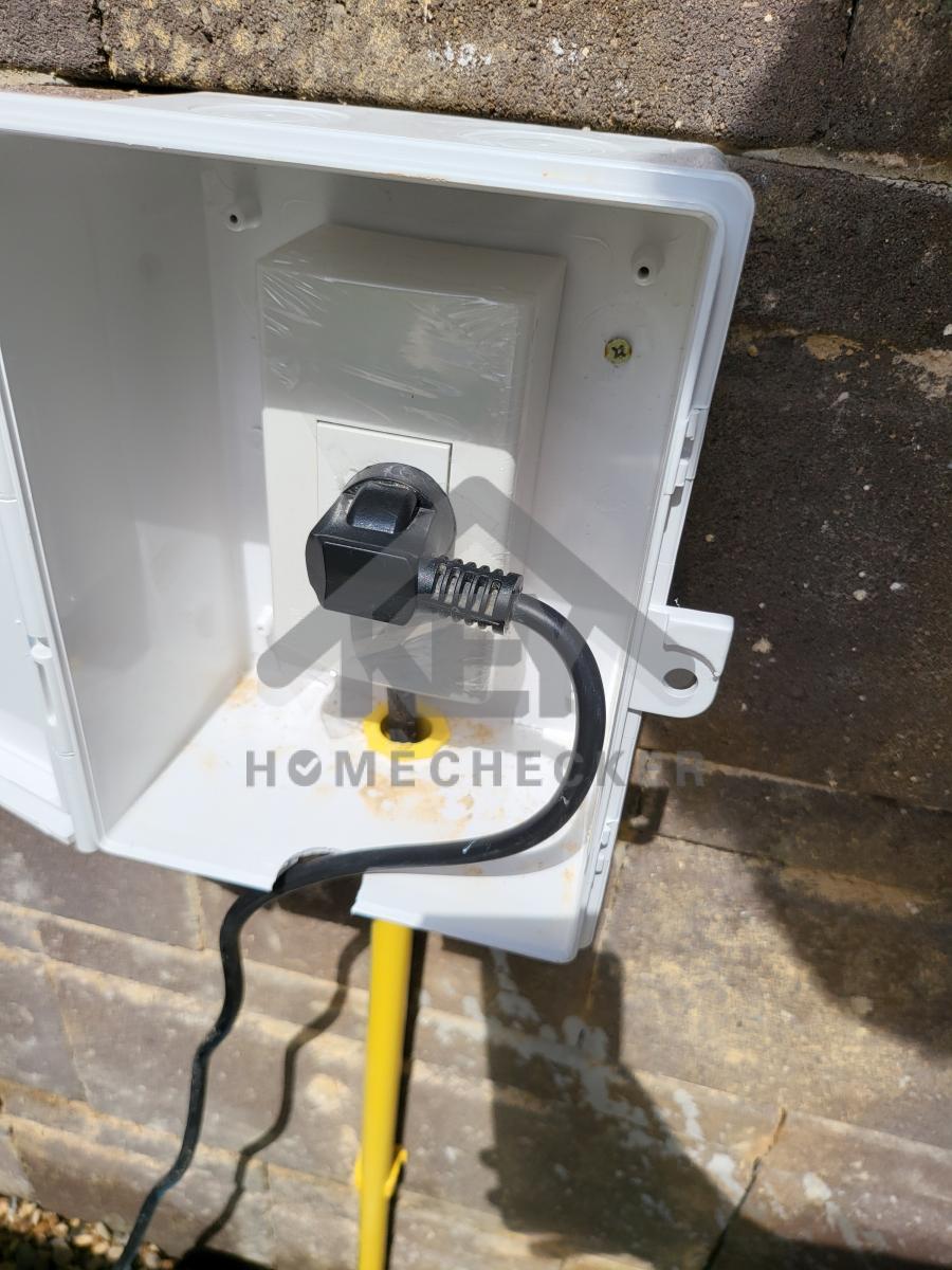 งานภูมิทัศน์และพื้นที่ภายนอกบ้าน