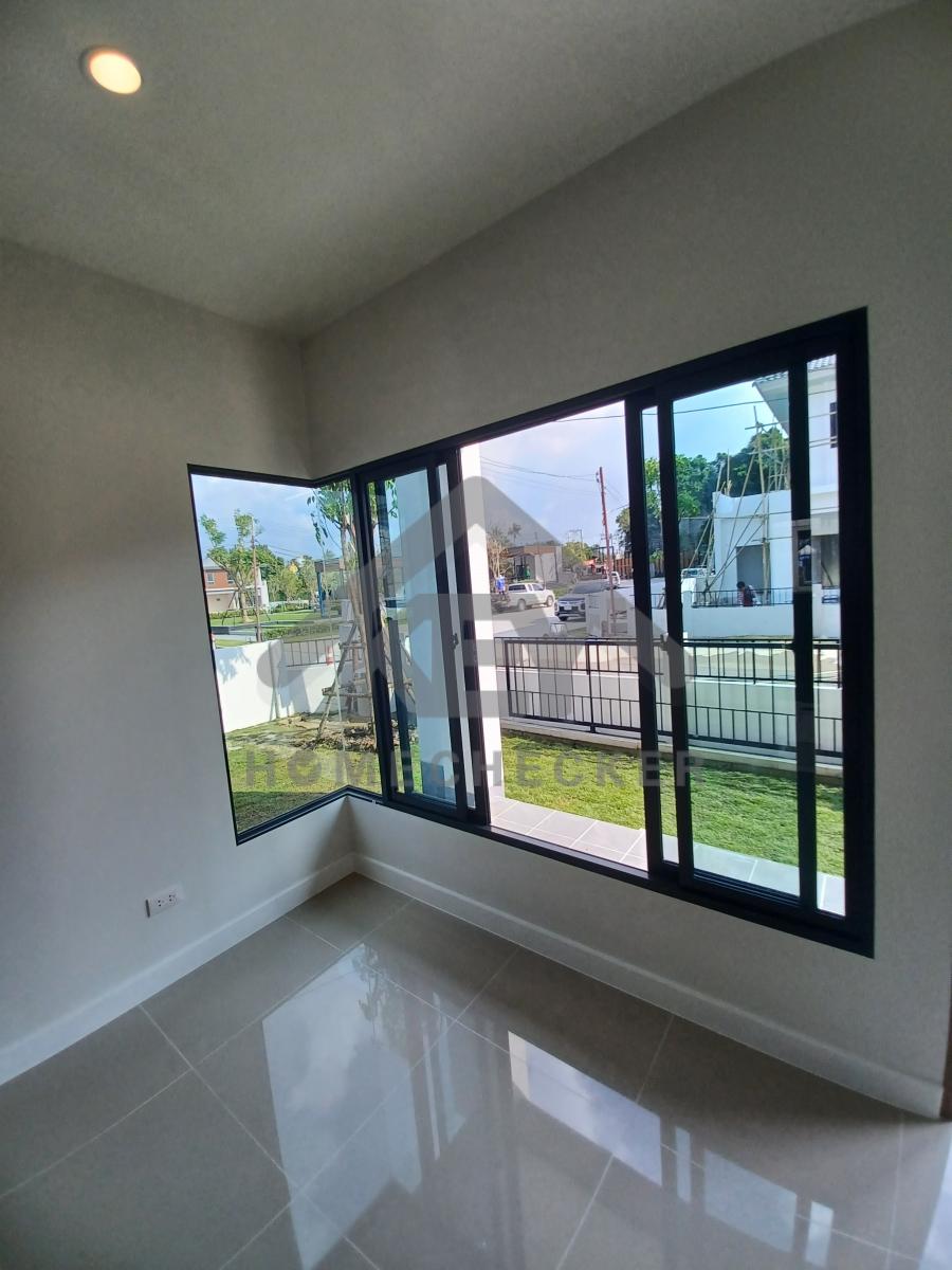 งานห้องโถง ห้องนั่งเล่น