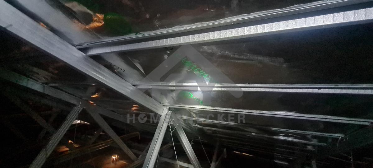 งานตรวจสอบหลังคา