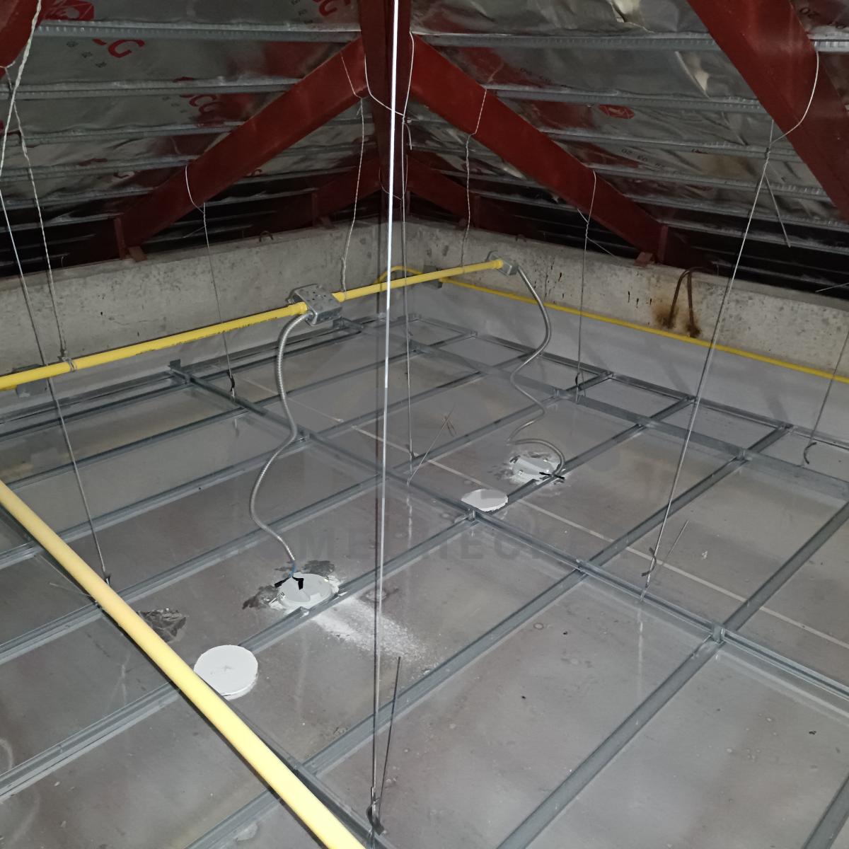 งานฝ้าชายคาและโครงฝ้า