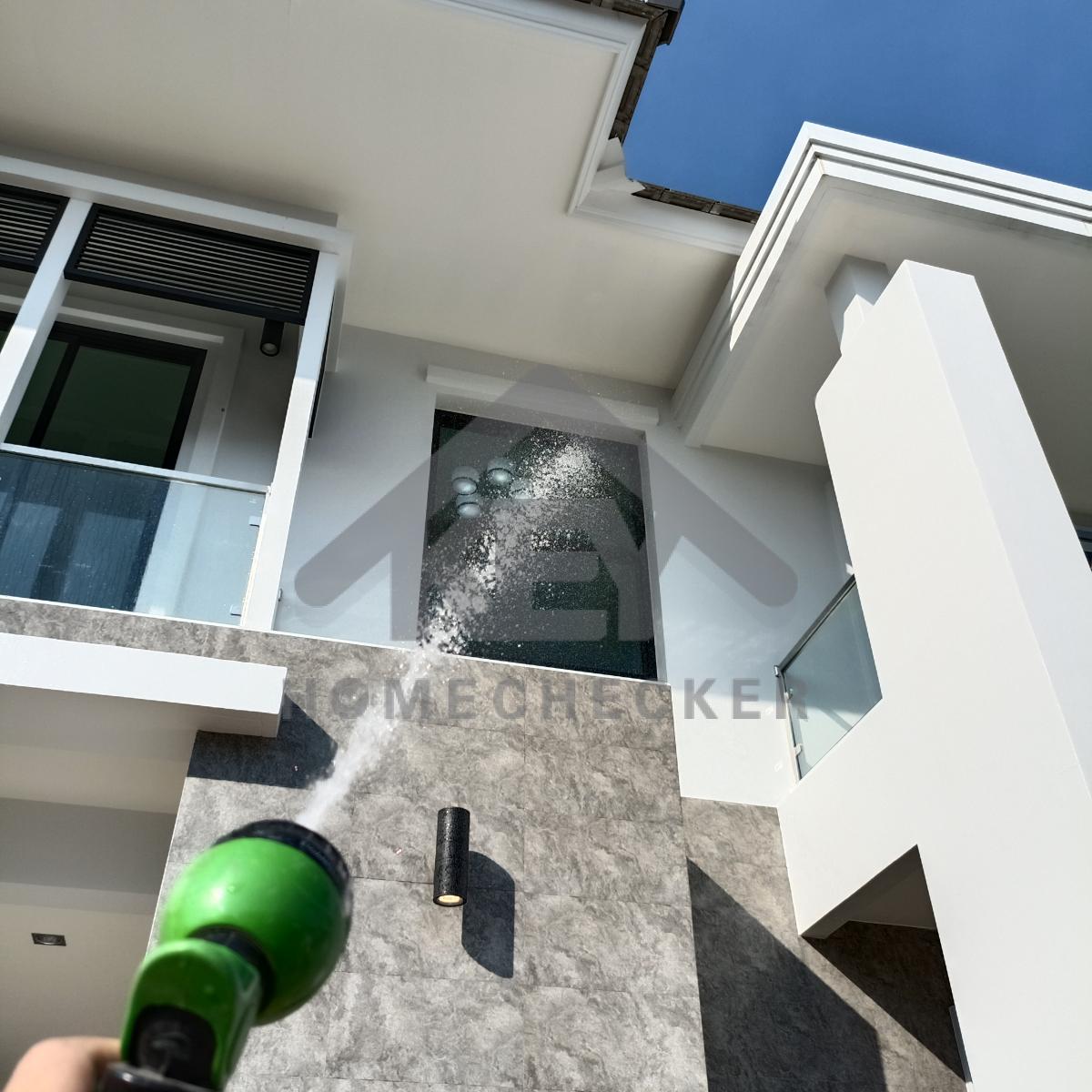 งานเทสน้ำ ประตูหน้าต่าง