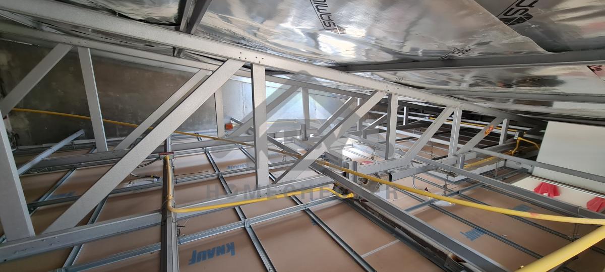 งานตรวจสอบหลังคา