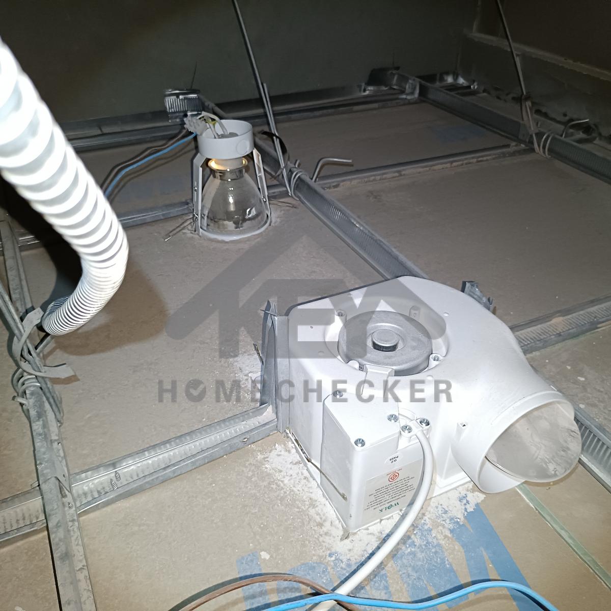 งานตรวจสอบหลังคา