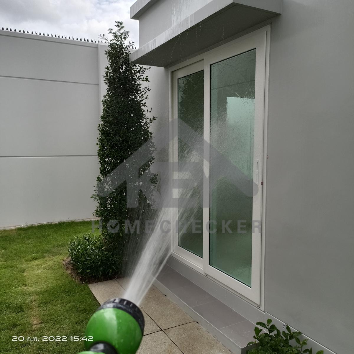 งานเทสน้ำ ประตูหน้าต่าง