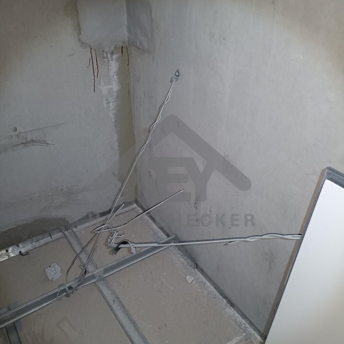 งานตรวจสอบหลังคา