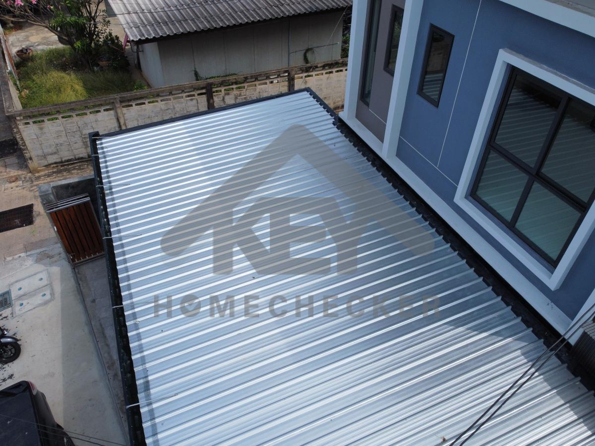 งานตรวจสอบหลังคา