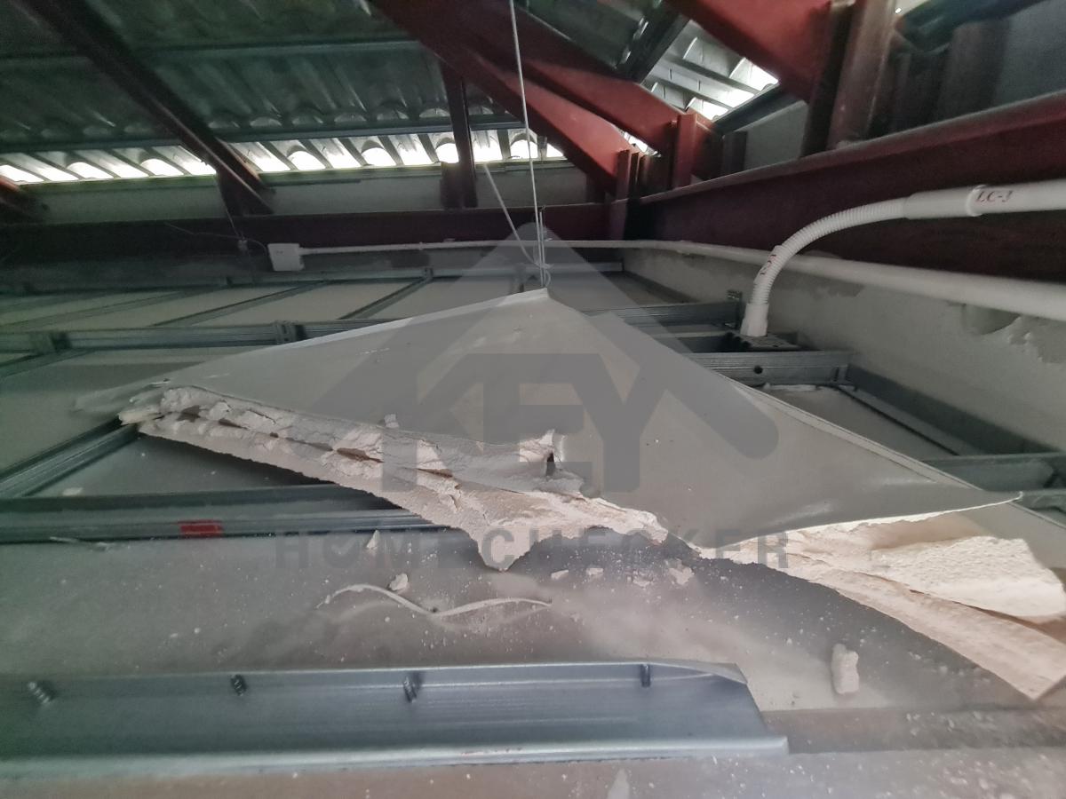 งานฝ้าชายคาและโครงฝ้า