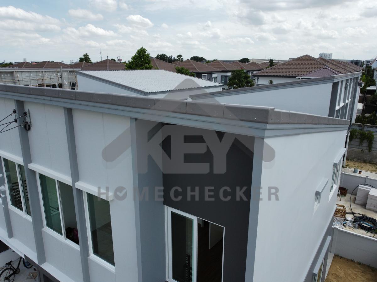 งานตรวจสอบหลังคา