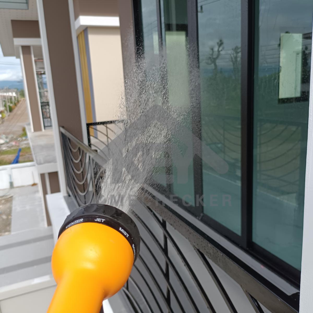 งานเทสน้ำ ประตูหน้าต่าง