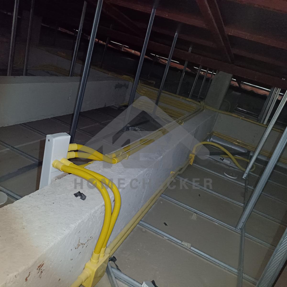 งานตรวจสอบหลังคา