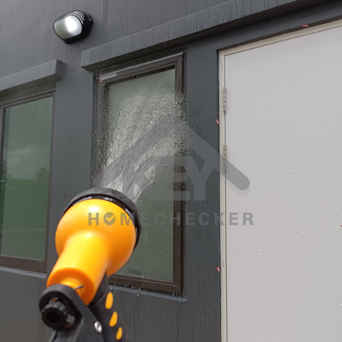 งานเทสน้ำ ประตูหน้าต่าง