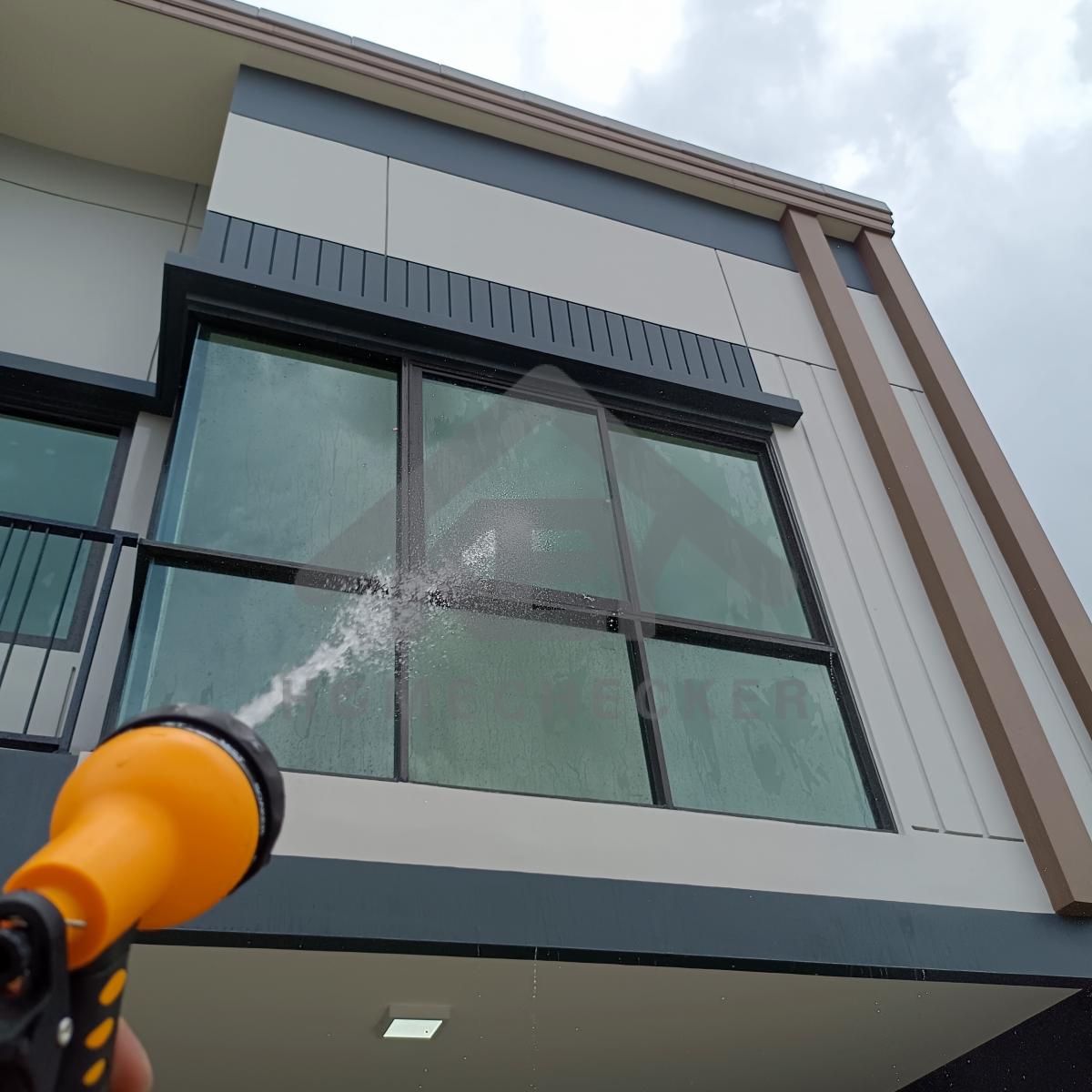 งานเทสน้ำ ประตูหน้าต่าง