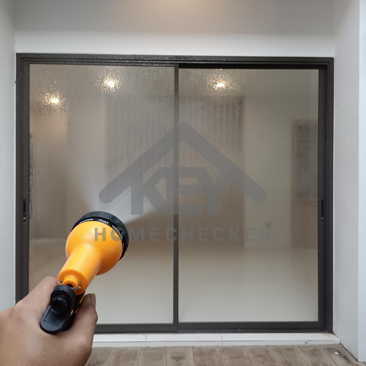 งานเทสน้ำ ประตูหน้าต่าง