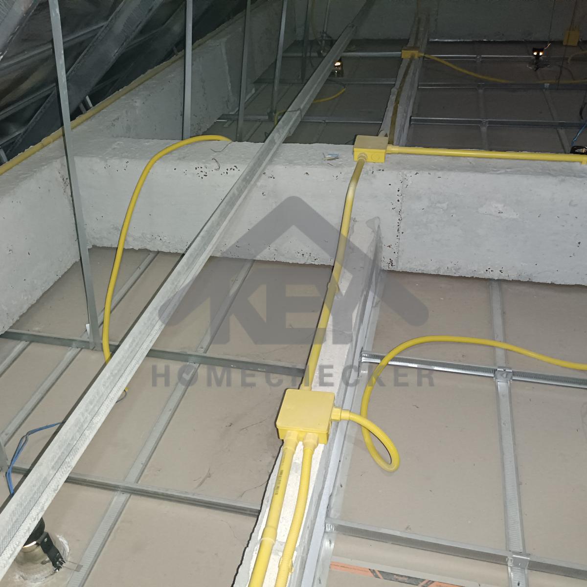 งานตรวจสอบหลังคา