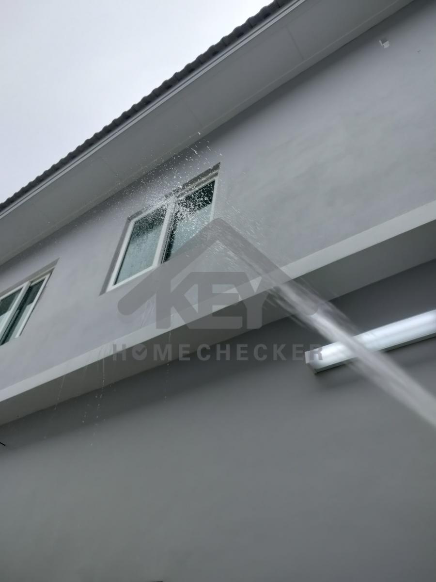 งานเทสน้ำ ประตูหน้าต่าง