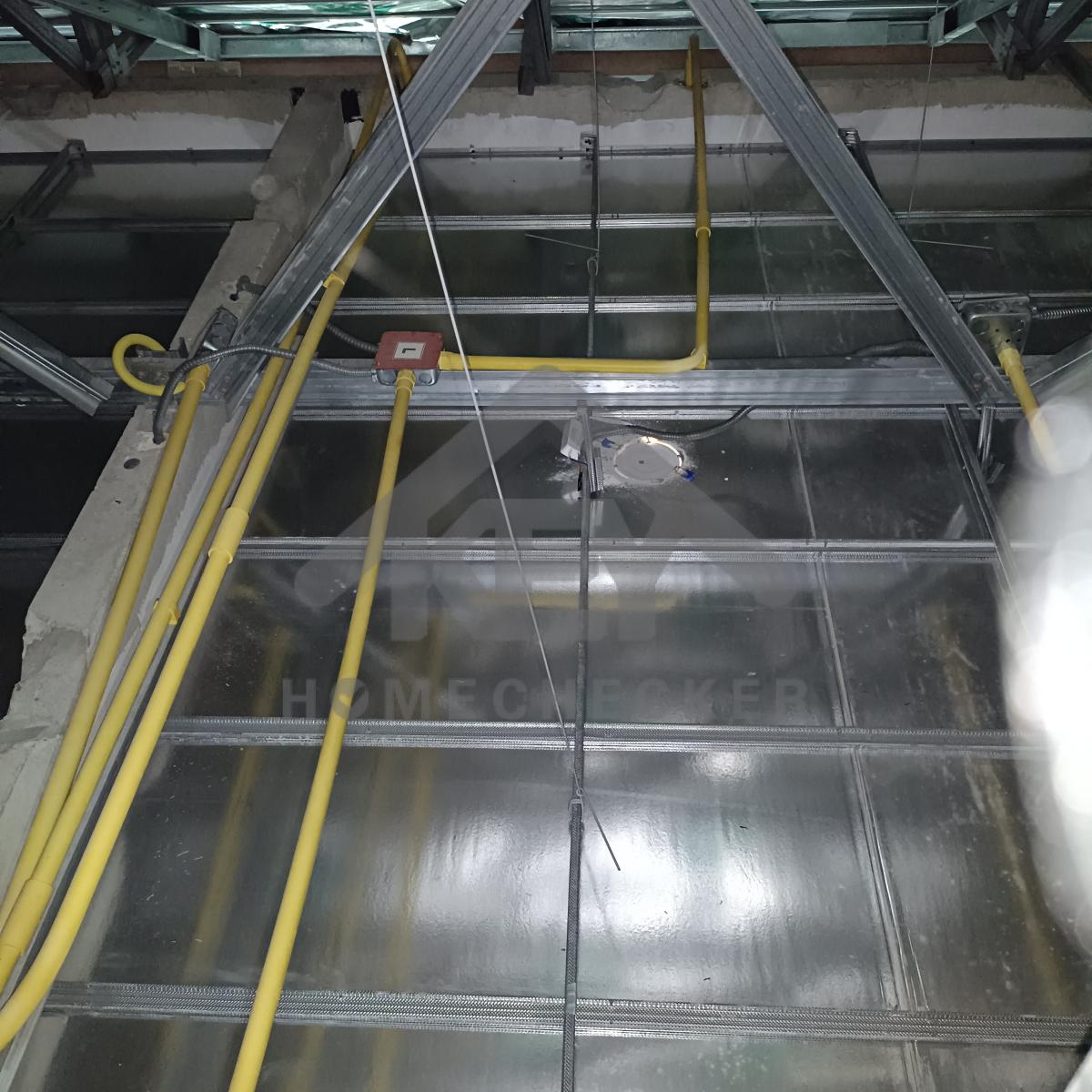 งานตรวจสอบหลังคา