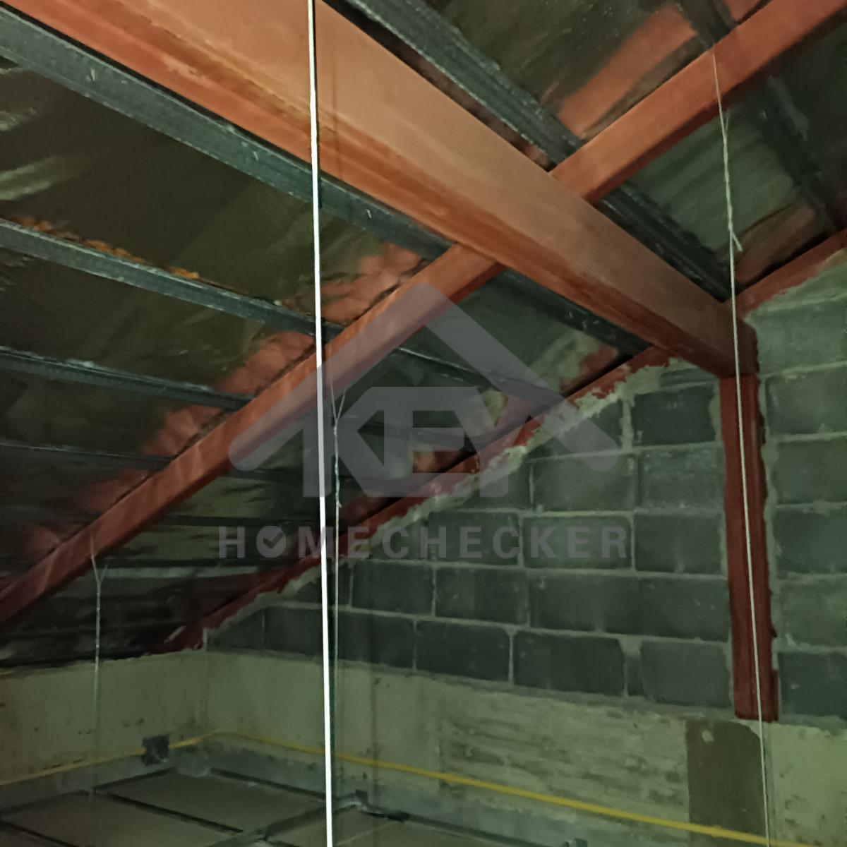 งานตรวจสอบหลังคา