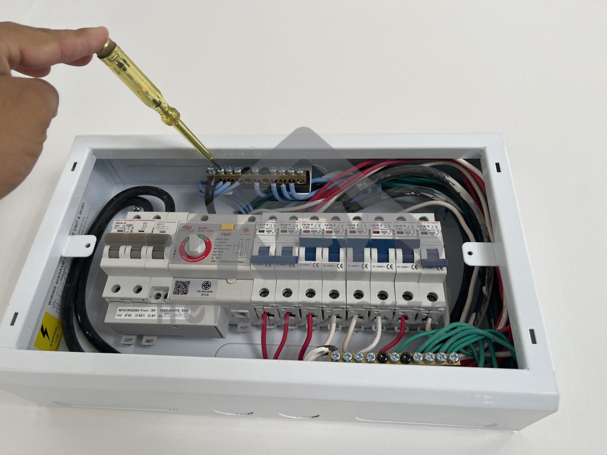 งานไฟฟ้าและระบบความปลอดภัย