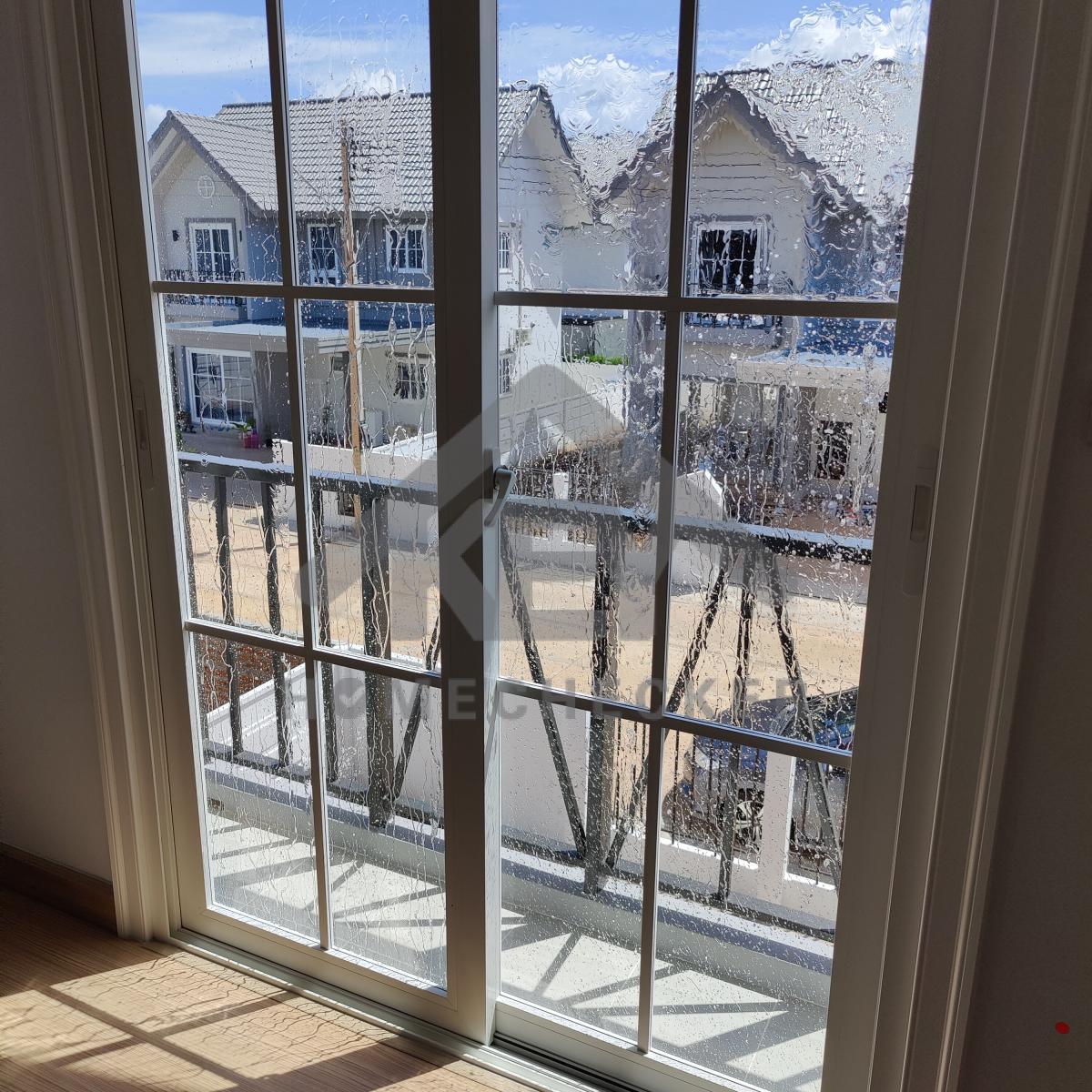 งานเทสน้ำ ประตูหน้าต่าง