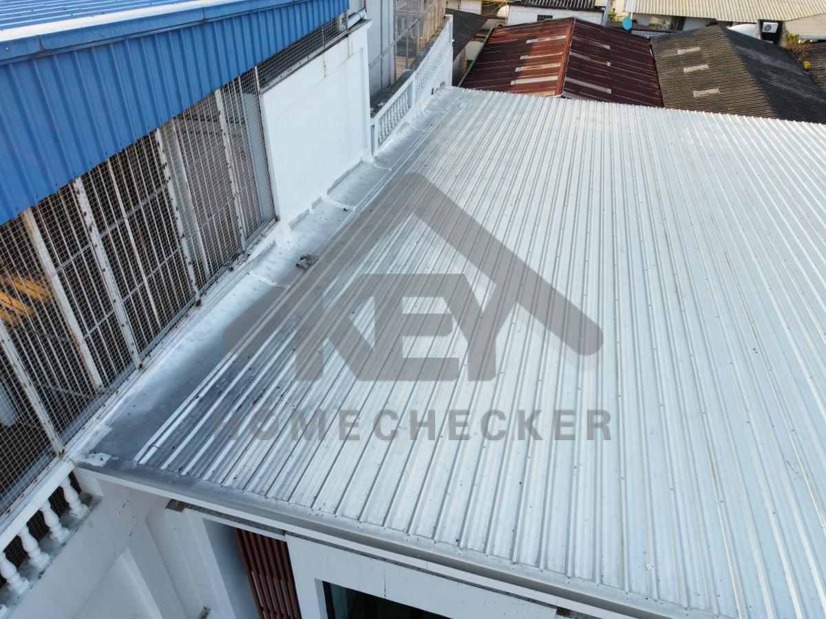 งานตรวจสอบหลังคา