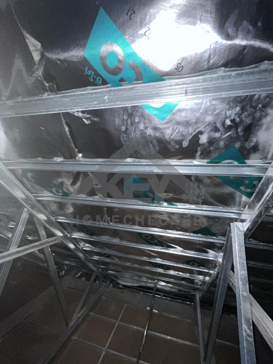 งานตรวจสอบหลังคา