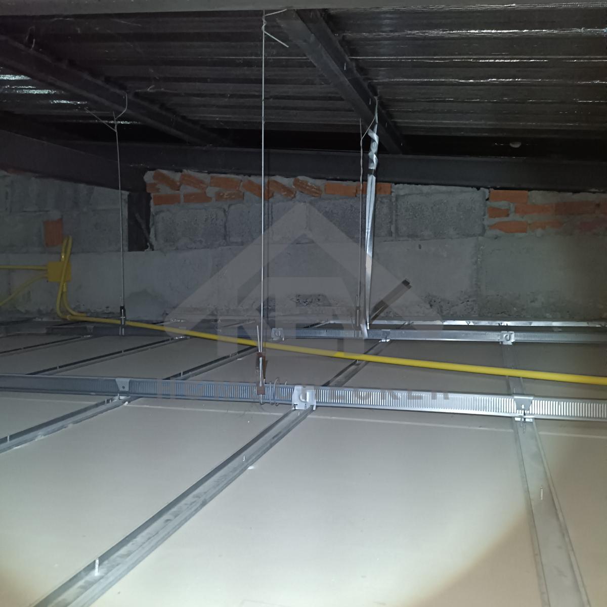 งานตรวจสอบหลังคา