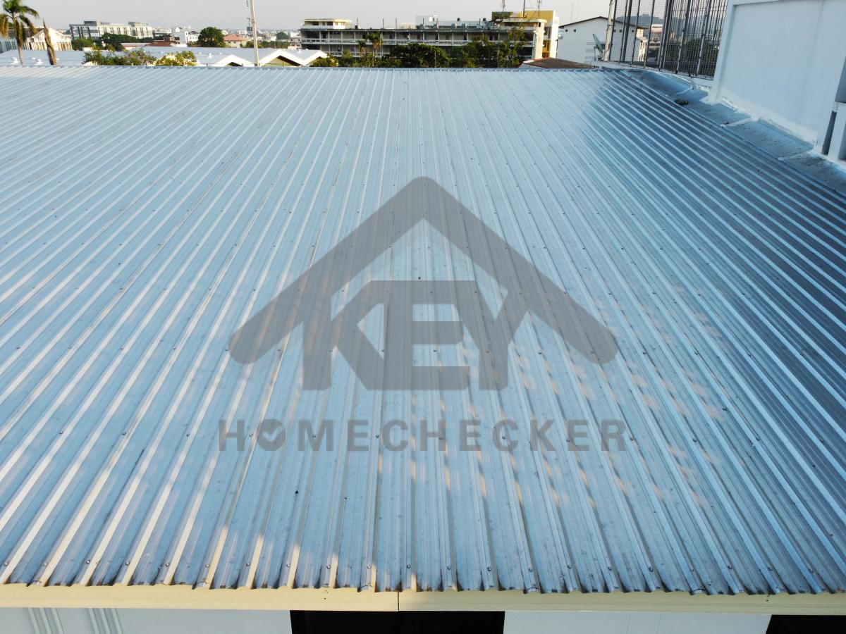 งานตรวจสอบหลังคา