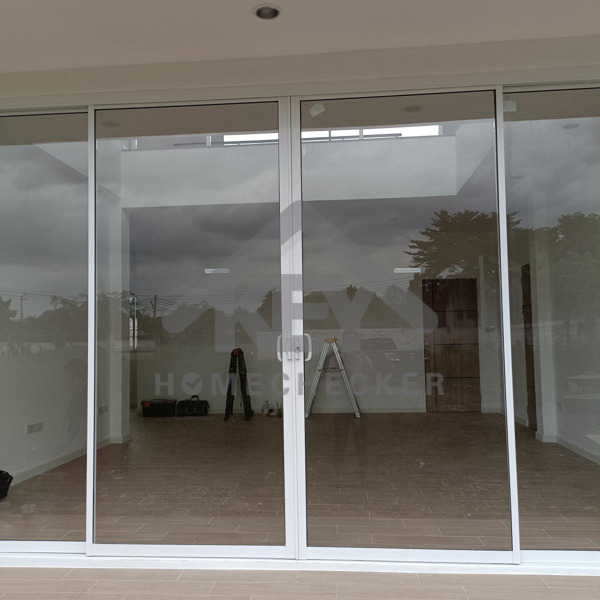 งานห้องโถง ห้องนั่งเล่น