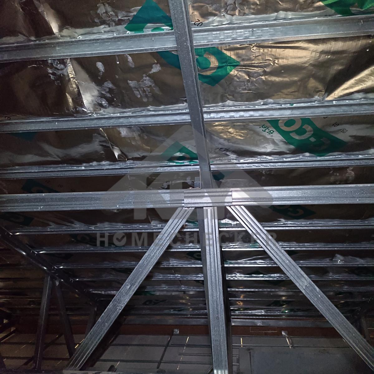 งานตรวจสอบหลังคา