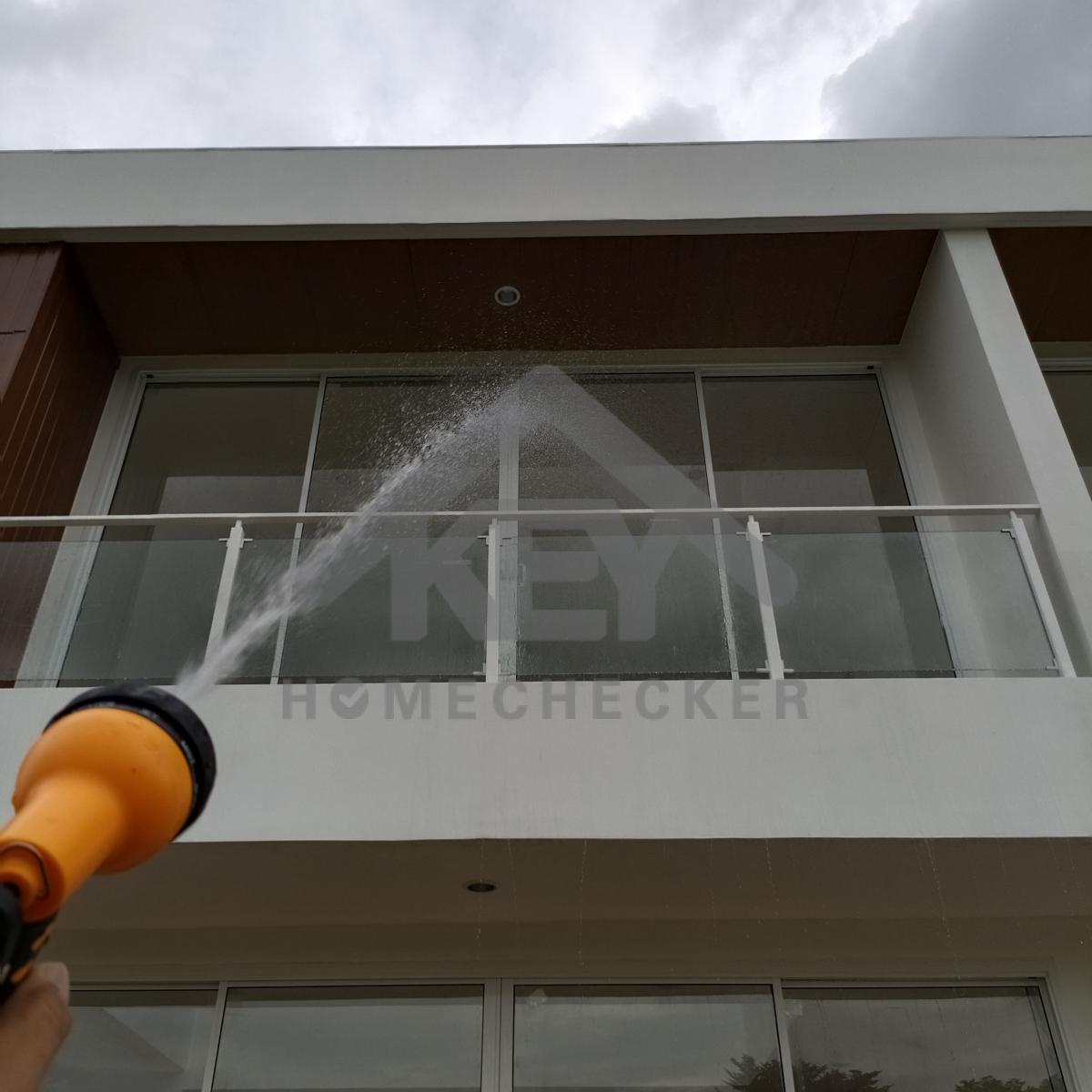 งานเทสน้ำ ประตูหน้าต่าง