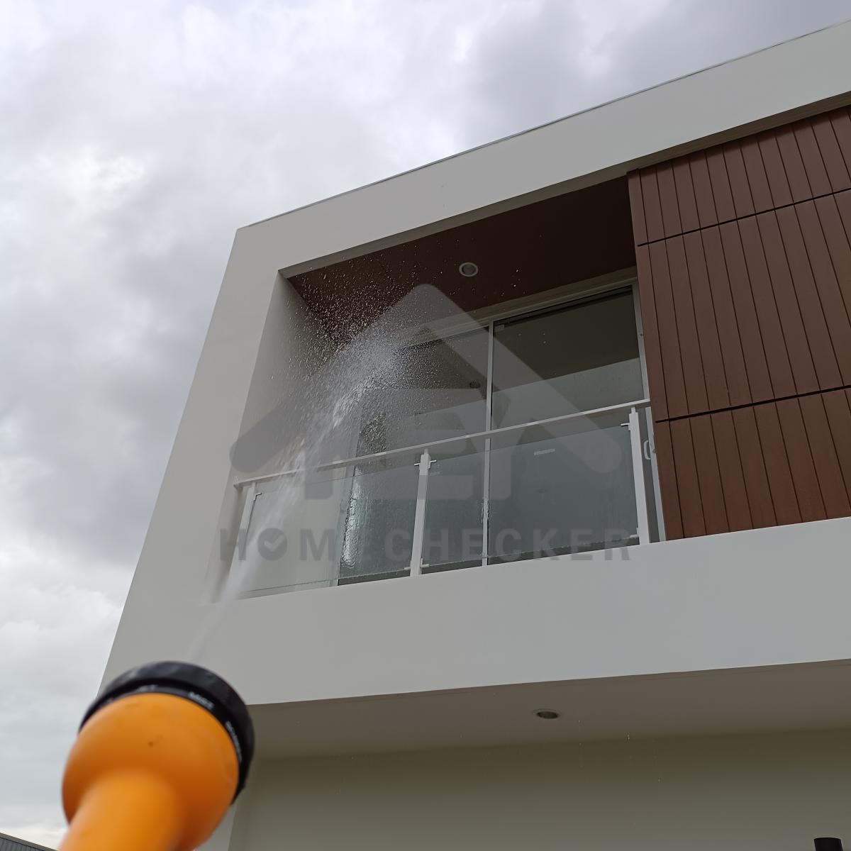 งานเทสน้ำ ประตูหน้าต่าง