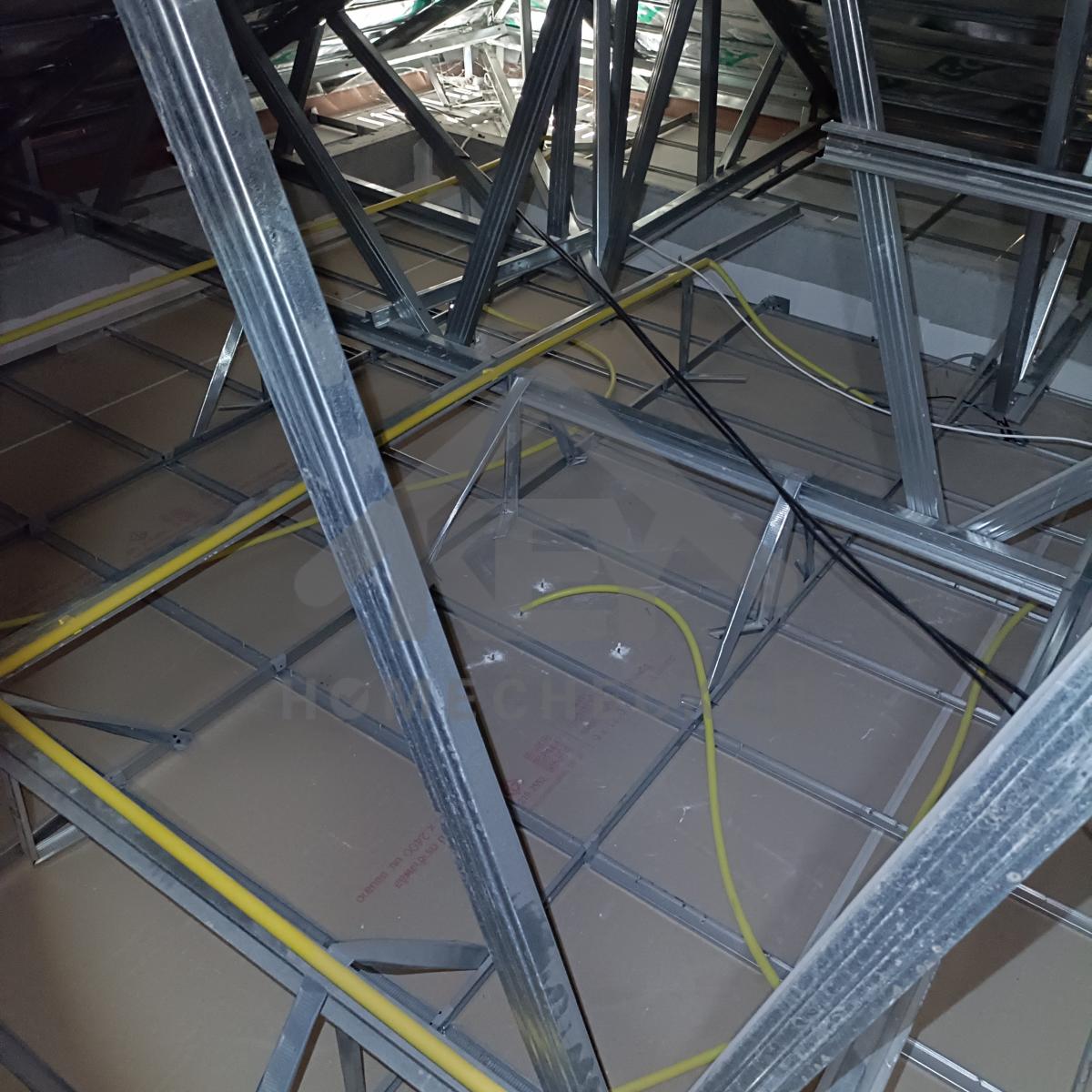 งานตรวจสอบหลังคา