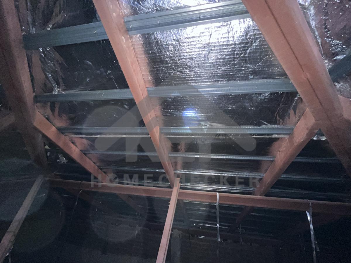 งานตรวจสอบหลังคา