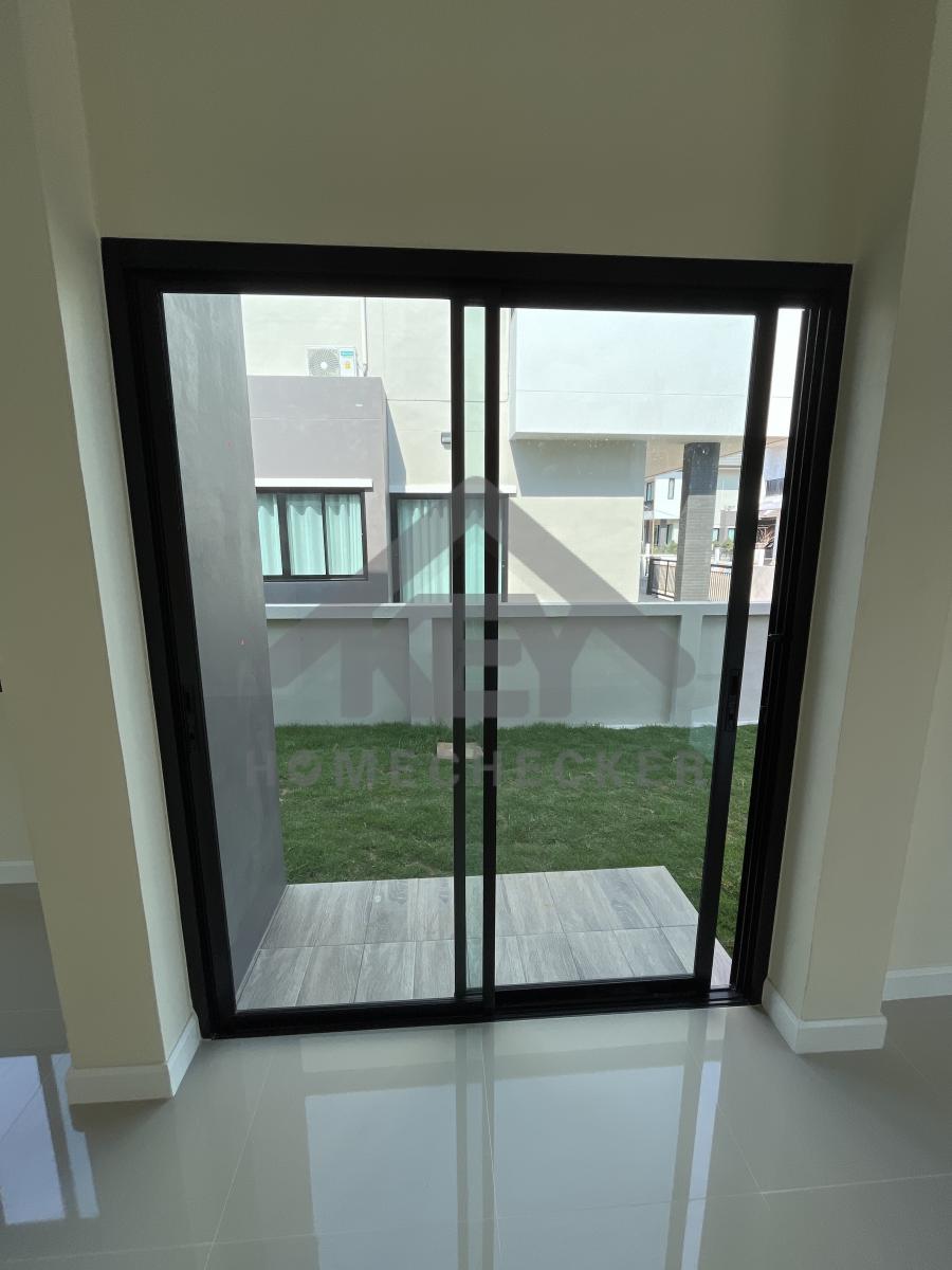 งานห้องโถง ห้องนั่งเล่น