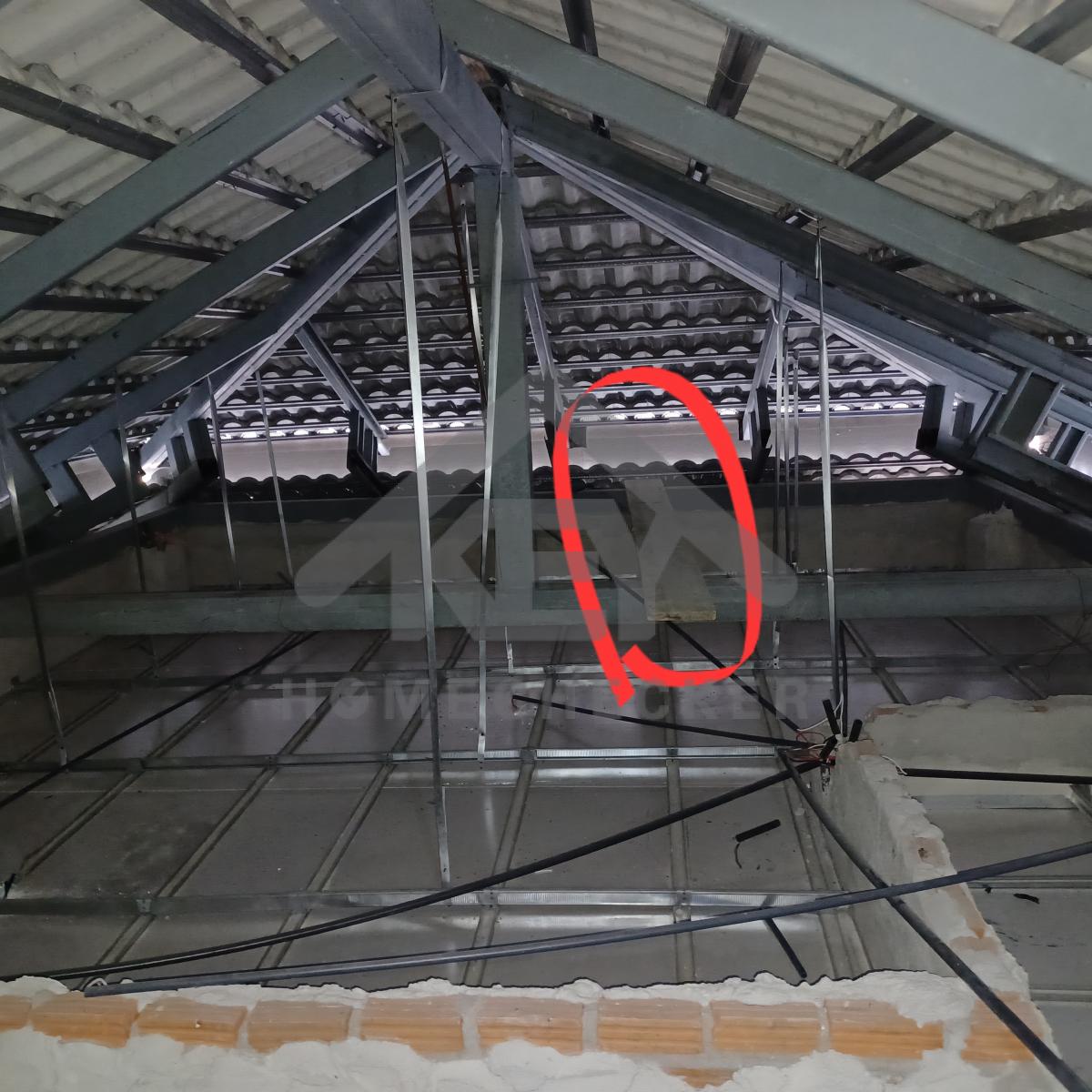 งานตรวจสอบหลังคา