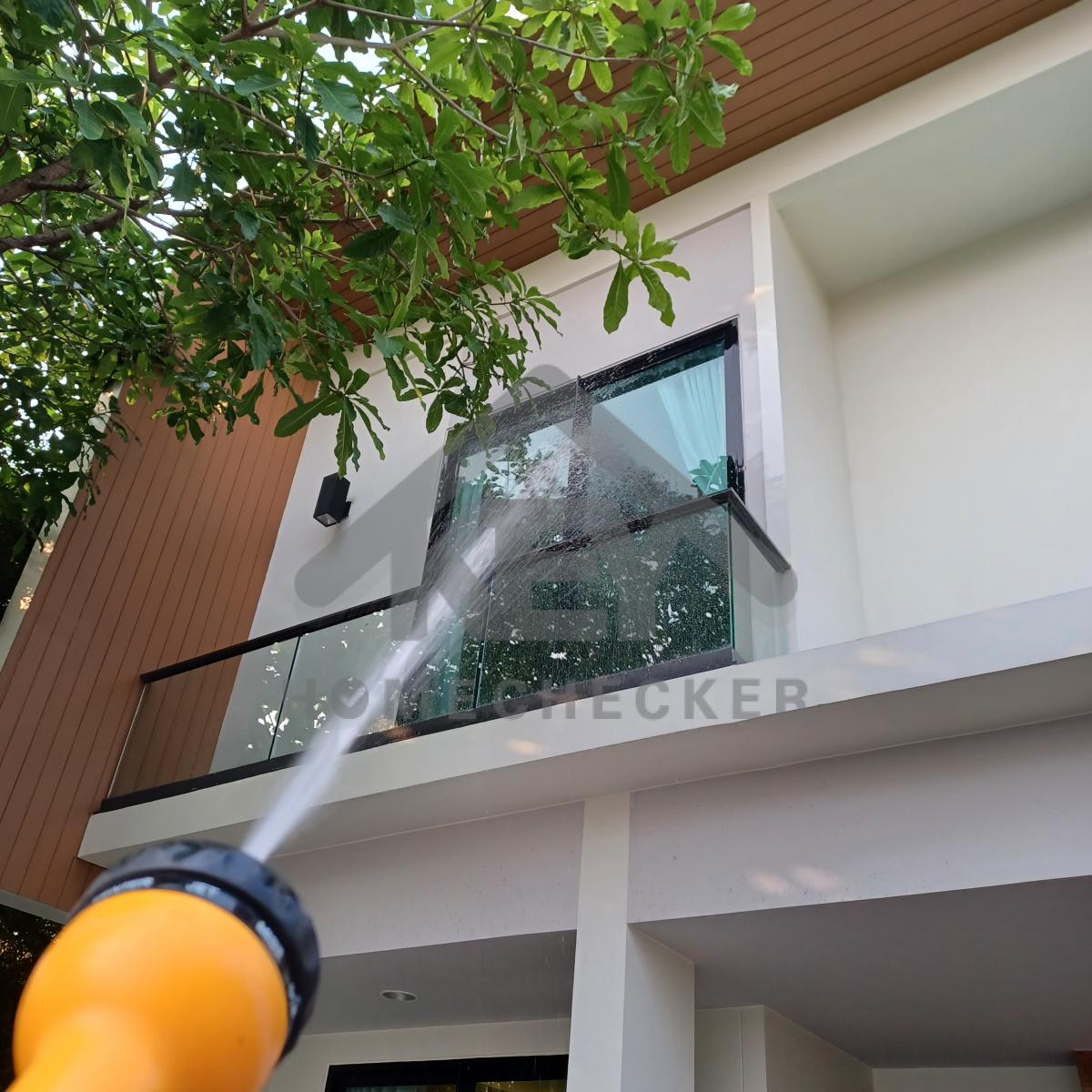 งานเทสน้ำ ประตูหน้าต่าง