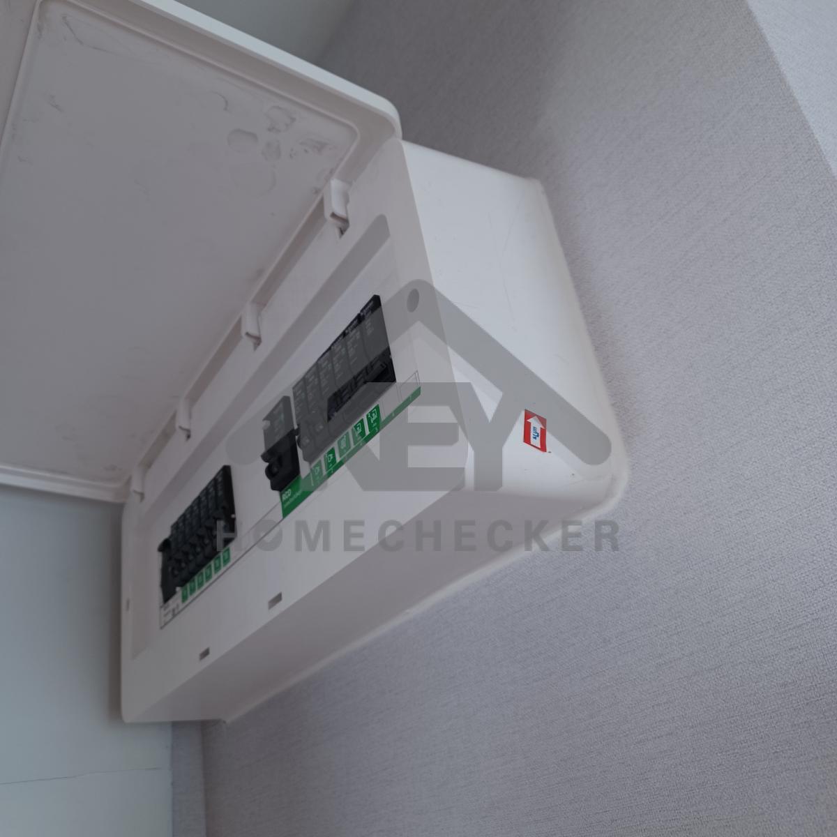 งานไฟฟ้าและระบบความปลอดภัย