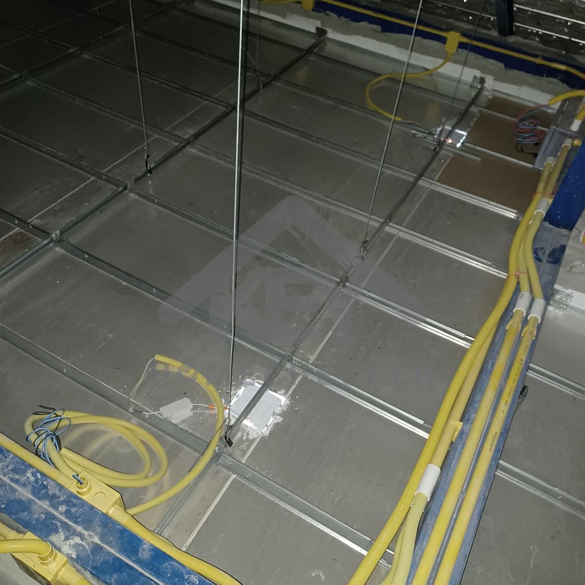 งานตรวจสอบหลังคา