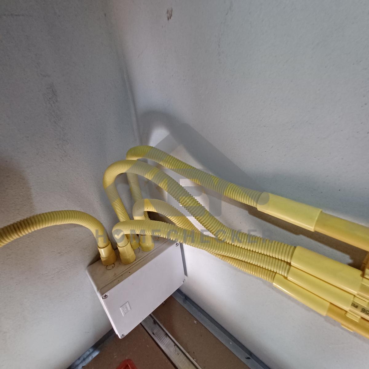 งานตรวจสอบหลังคา