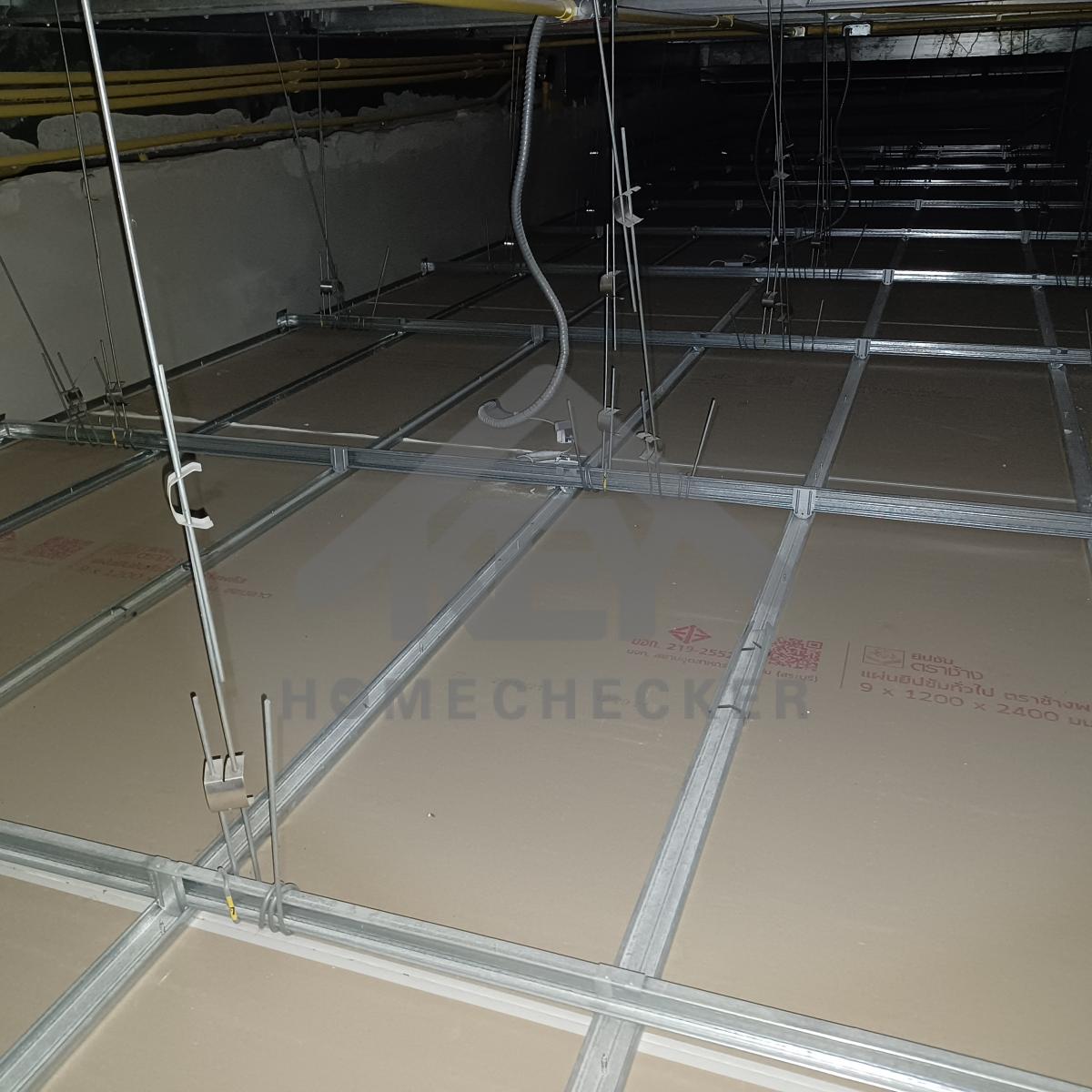 งานตรวจสอบหลังคา