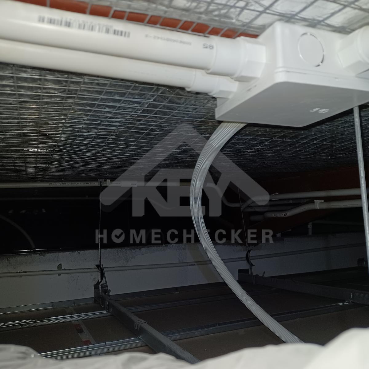 งานตรวจสอบหลังคา