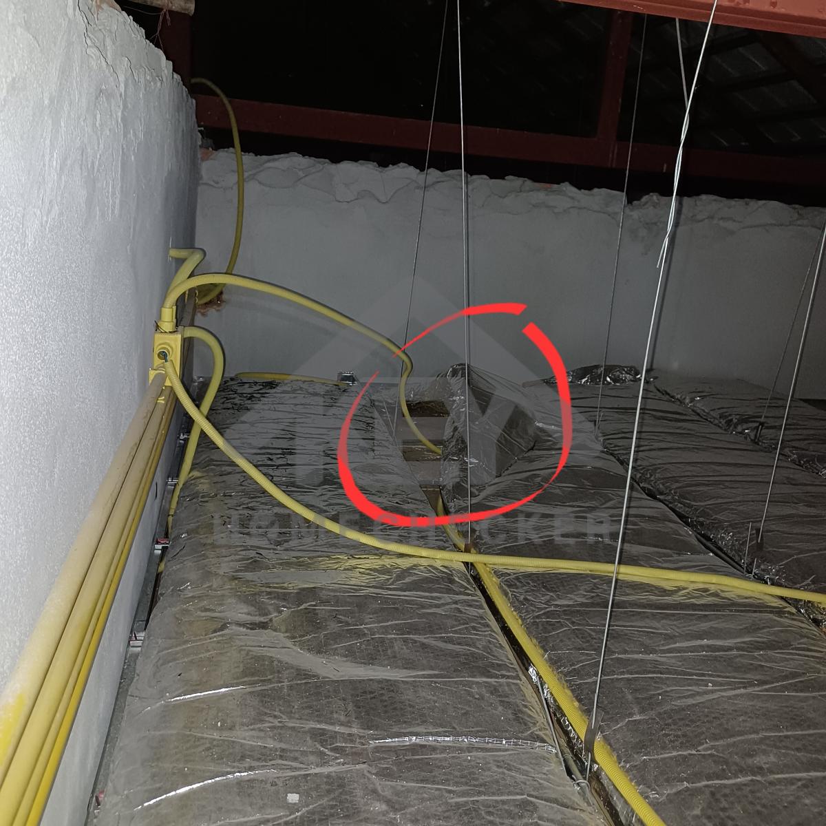 งานตรวจสอบหลังคา