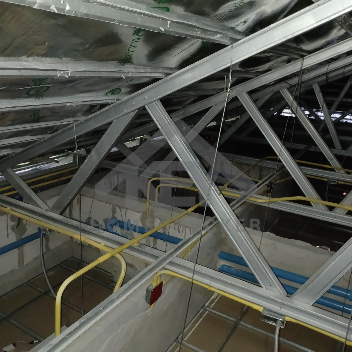 งานตรวจสอบหลังคา