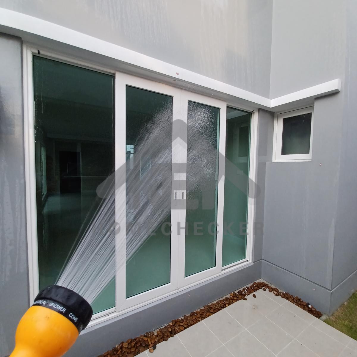 งานเทสน้ำ ประตูหน้าต่าง